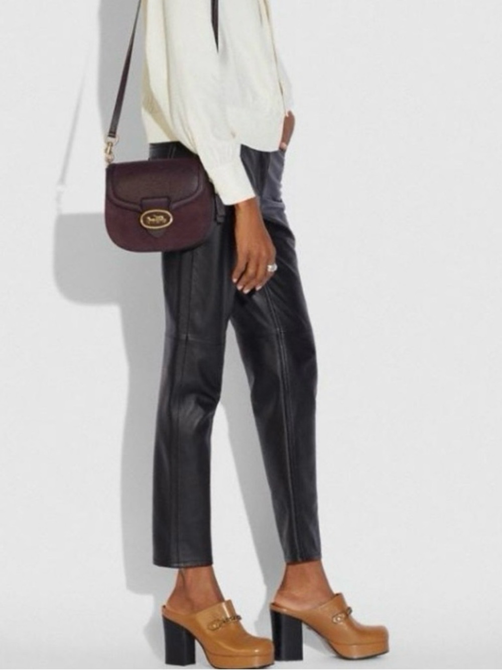 Coach Burgundy Leather Crossbody Saddle Bag with Gold Hardware - Picture 2 of 9